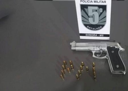 POLÍCIA MILITAR PRENDE SUSPEITO ARMADO QUE SE DIZIA MEMBRO DE FACÇÃO CRIMINOSA