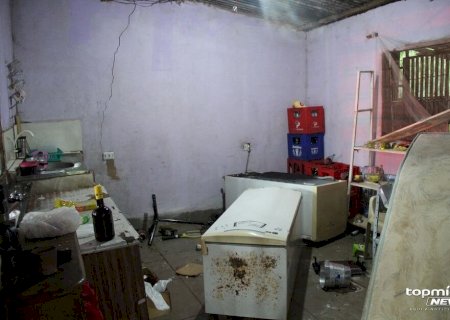 EM CAMPO GRANDE, FAMILIARES DE HOMEM MORTO A TIROS QUEBRAM BAR DE SUSPEITOS
