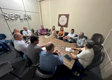 ENTIDADES E PREFEITURA DE DOURADOS DEBATEM ADEQUAÇÕES NAS ESTRUTURAS DOS PRÉDIOS COMERCIAIS