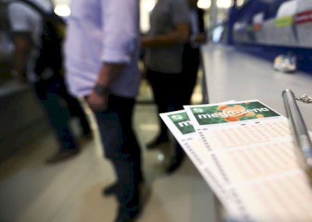 MEGA-SENA ACUMULA E PRÊMIO VAI A R$ 30 MILHÕES