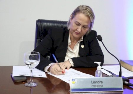 LIANDRA PEDE AGILIDADE PARA EMISSÃO DAS CARTEIRINHAS PARA PORTADORES DE FIBROMIALGIA