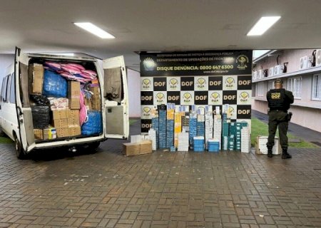 POLÍCIA APREENDE R$ 2,3 MILHÕES CIGARROS, PERFUMES E CELULARES CONTRABANDEADOS
