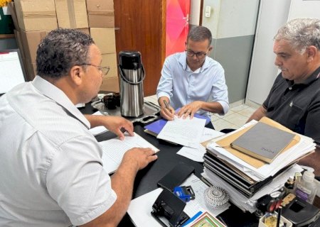 INSPETOR CABRAL VISITA ITAHUM E PROMETE ATENÇÃO ÀS DEMANDAS DO DISTRITO