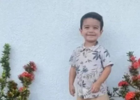 CRIANÇA DE 2 ANOS MORRE DENTRO DE CARRO, ESQUECIDA POR DONA DE CRECHE