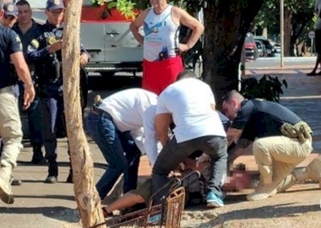 HOMEM É PRESO POR AGARRAR AS PARTES ÍNTIMAS DE IDOSO