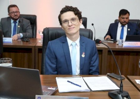 FRANKLIN SOLICITA LICITAÇÃO PARA MANUTENÇÃO E REPAROS EM ESCOLAS MUNICIPAIS DE DOURADOS