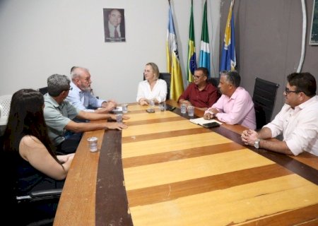 CÂMARA RECEBE DEPUTADO GERALDO E PEDE EMENDAS PARA INFRAESTRUTURA, SAÚDE E PROTEÇÃO À MULHER