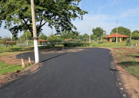 PISTA DE CAMINHADA DO PARQUE ANTENOR MARTINS EM DOURADOS É REVITALIZADA