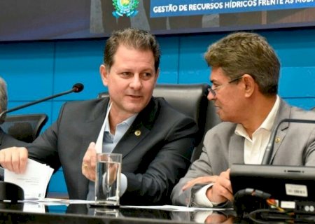 VI SEMINÁRIO: GESTÃO HÍDRICA DIANTE DAS MUDANÇAS CLIMÁTICAS É O DESAFIO PARA MS