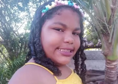 MENINA DE 11 ANOS MORRE AO INGERIR DESODORANTE EM DESAFIO NA INTERNET
