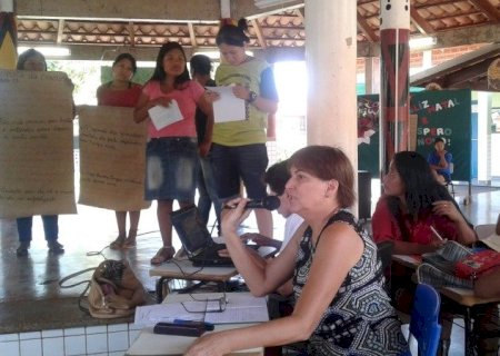 PROFESSORA COM 40 ANOS DE ATUAÇÃO NA EDUCAÇÃO INDÍGENA VAI RECEBER O PRÊMIO MARTA GUARANI