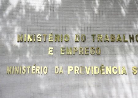 GREVE DE MÉDICOS PERITOS DA PREVIDÊNCIA TERMINA APÓS 235 DIAS