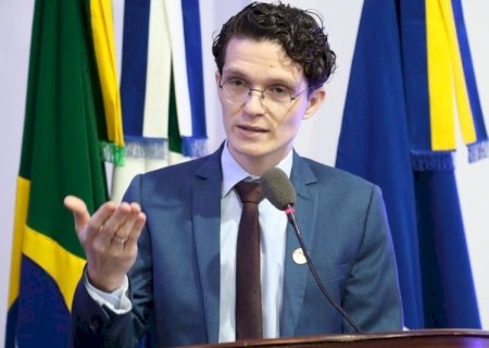 FRANKLIN SOLICITA INFORMAÇÕES SOBRE MANUTENÇÃO E CONCESSÃO DO TRANSPORTE PÚBLICO DE DOURADOS