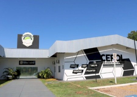 IDOSO É ENCONTRADO NU E DESNUTRIDO E CASO É TRATADO COMO ABANDONO