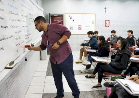 IFMS ABRE SELEÇÃO PARA PROFESSOR COM SALÁRIO DE R$ 9 MIL