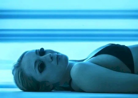 ANVISA PROÍBE LÂMPADAS USADAS PARA BRONZEAMENTO ARTIFICIAL