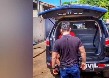 HOMEM É PRESO EM FLAGRANTE APÓS SURRAR ESPOSA NO MEIO DA RUA