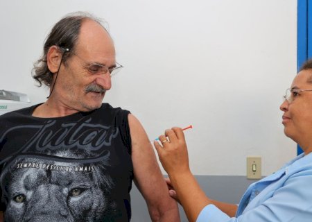 VACINAÇÃO AVANÇA, MAS PREOCUPAÇÃO COM OCUPAÇÃO DE LEITOS HOSPITALARES PERSISTE