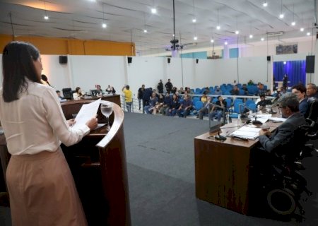 LEI QUE IMPEDE CONDENADOS POR CRIME SEXUAL CONTRA CRIANÇAS SEREM CONTRATADOS PARA CARGOS PÚBLICOS É APROVADA