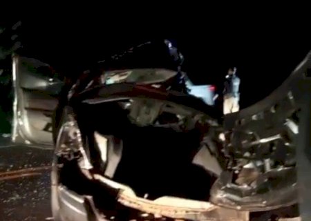 DUAS PESSOAS MORREM NA BR-262 NO DIA DAS MÃES