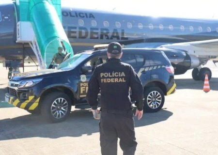 INTEGRANTE DO PCC PRESO NA BOLÍVIA É LEVADO PARA PRESÍDIO EM BRASÍLIA
