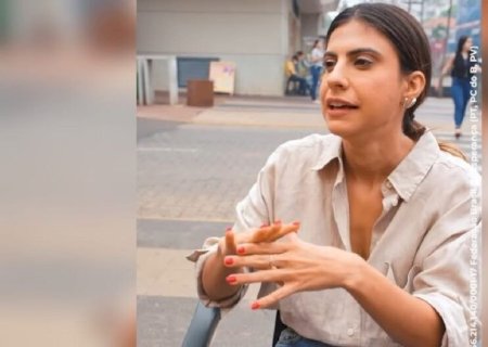 CAMILA JARA PEDE LICENÇA PARA TRATAR DE CÂNCER NA TIREOIDE