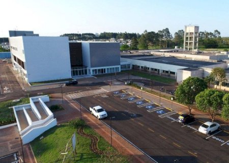 CRIANÇA QUE SOBREVIVEU A ACIDENTE QUE MATOU PAI E IRMÃO SEGUE INTERNADA EM ESTADO GRAVE EM DOURADOS