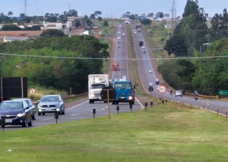 LIA NOGUEIRA SOLICITA ILUMINAÇÃO EM TRECHOS CRÍTICOS DE RODOVIAS EM DOURADOS