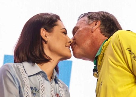 MICHELLE TURBINA PL MULHER PARA CONSOLIDAR LIDERANÇA E CAUSA RACHA BOLSONARISTA