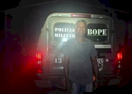 “MINHA MÃE ERA MEU XODÓ”, DIZ FILHO DE MULHER MORTA APÓS TER CORPO QUEIMADO