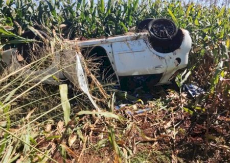 VEÍCULO COM 730 QUILOS DE MACONHA É ENCONTRADO EM LAVOURA DE MILHO