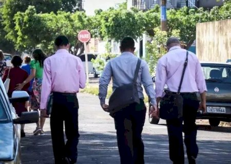 MORTE DE HOMEM COM ESQUIZOFRENIA LEVA PF A INVESTIGAR TESTEMUNHAS DE JEOVÁ
