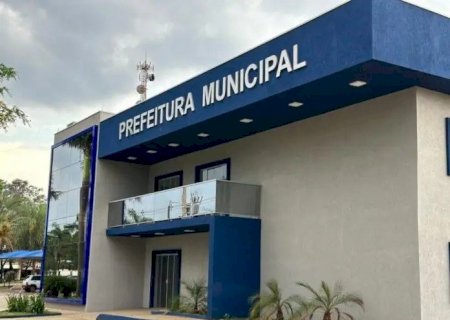PREFEITO RECLAMA DE DESENVOLVIMENTO PARA JUSTIFICAR COMISSIONADOS NA SAÚDE DE NOVA ALVORADA DO SUL