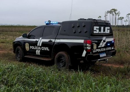 HOMEM É PRESO APÓS DESCUMPRIR MEDIDA PROTETIVA E AGREDIR EX-COMPANHEIRA EM PONTO DE ÔNIBUS