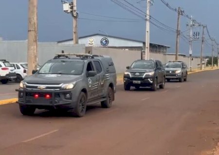 CAMINHONETE ROUBADA EM ASSALTO SEGUIDO DE SEQUESTRO É ENTREGUE NA SEDE DO DOF EM DOURADOS