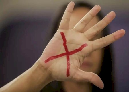 MORTES INTENCIONAIS CAEM 5,4% NO PAÍS EM 2024; FEMINICÍDIOS SOBEM 19%