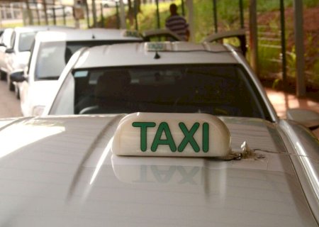 SINDICATO DE MS COMEMORA ISENÇÃO DA TAXA DE VERIFICAÇÃO DE TAXÍMETROS