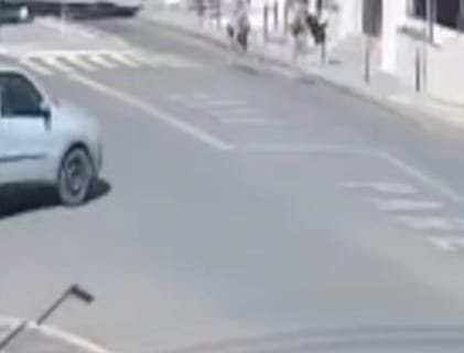 CÂMERAS FLAGRARAM IDOSA SENDO AGREDIDA 'DO NADA' EM CAARAPÓ