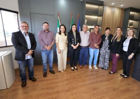 EM DOURADOS, REPRESENTANTES DO HOSPITAL DE AMOR SE REÚNEM NA PREFEITURA PARA TRATAR PARCERIA E COOPERAÇÃO