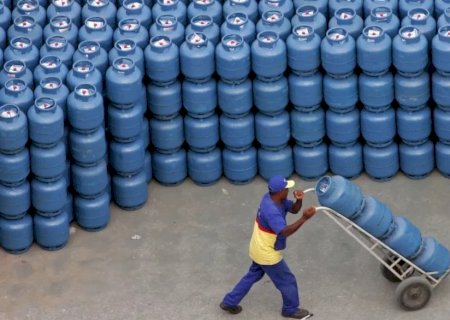 GOVERNO GARANTIRÁ GÁS DE COZINHA GRATUITO PARA 17 MILHÕES DE FAMÍLIAS