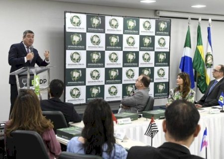 RIEDEL DEFENDE INCLUSÃO E COMBATE A EXTREMA POBREZA
