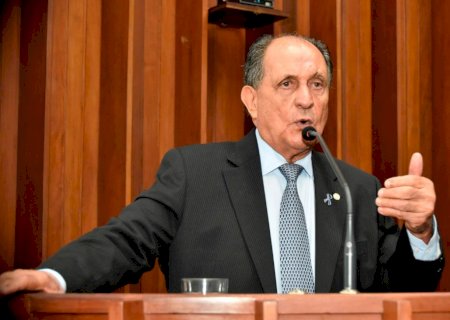ZÉ TEIXEIRA REFORÇA PEDIDO POR LOMBADAS ELETRÔNICAS EM DEODÁPOLIS
