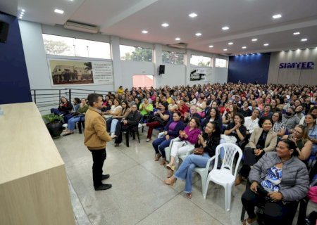 PREFEITURA DE DOURADOS CAPACITA SERVIDORES DOS CEIMS COM FOCO NO ACOLHIMENTO
