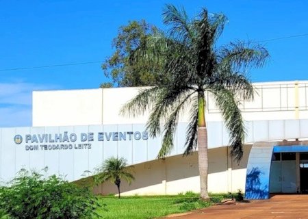 CÂMARA DE DOURADOS PODE FUNCIONAR NO PAVILHÃO DE EVENTOS, AO LADO DA PREFEITURA