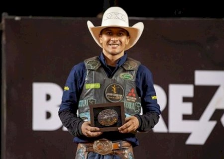 PEÃO DE MS VENCE PRB NA ARENA DE BARRETOS EM TEMPORADA HISTÓRICA