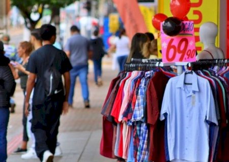 DOURADOS REGISTRA MAIS DE 3 MIL EMPREGOS FORMAIS, MAS FECHA JULHO COM SALDO NEGATIVO