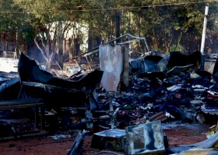 INCÊNDIO DESTRÓI COZINHA COMUNITÁRIA DE PROJETO SOCIAL