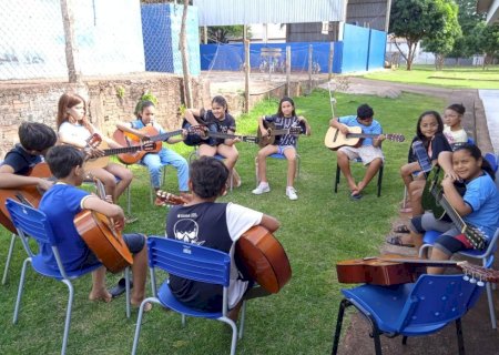 PROJETO EDUCART SOMA 5 MIL VAGAS PREENCHIDAS EM DOURADOS