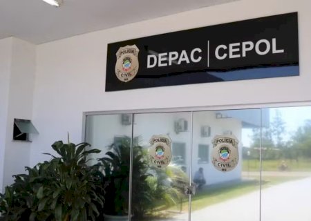 MULHER INVADE RESIDÊNCIA E TENTA MATAR AMANTE DO MARIDO A TIROS