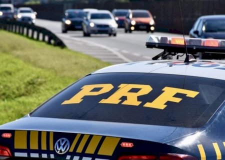 UNIÃO DEVE INDENIZAR MOTORISTA E PASSAGEIROS POR ABORDAGEM ABUSIVA DA PRF EM MS
